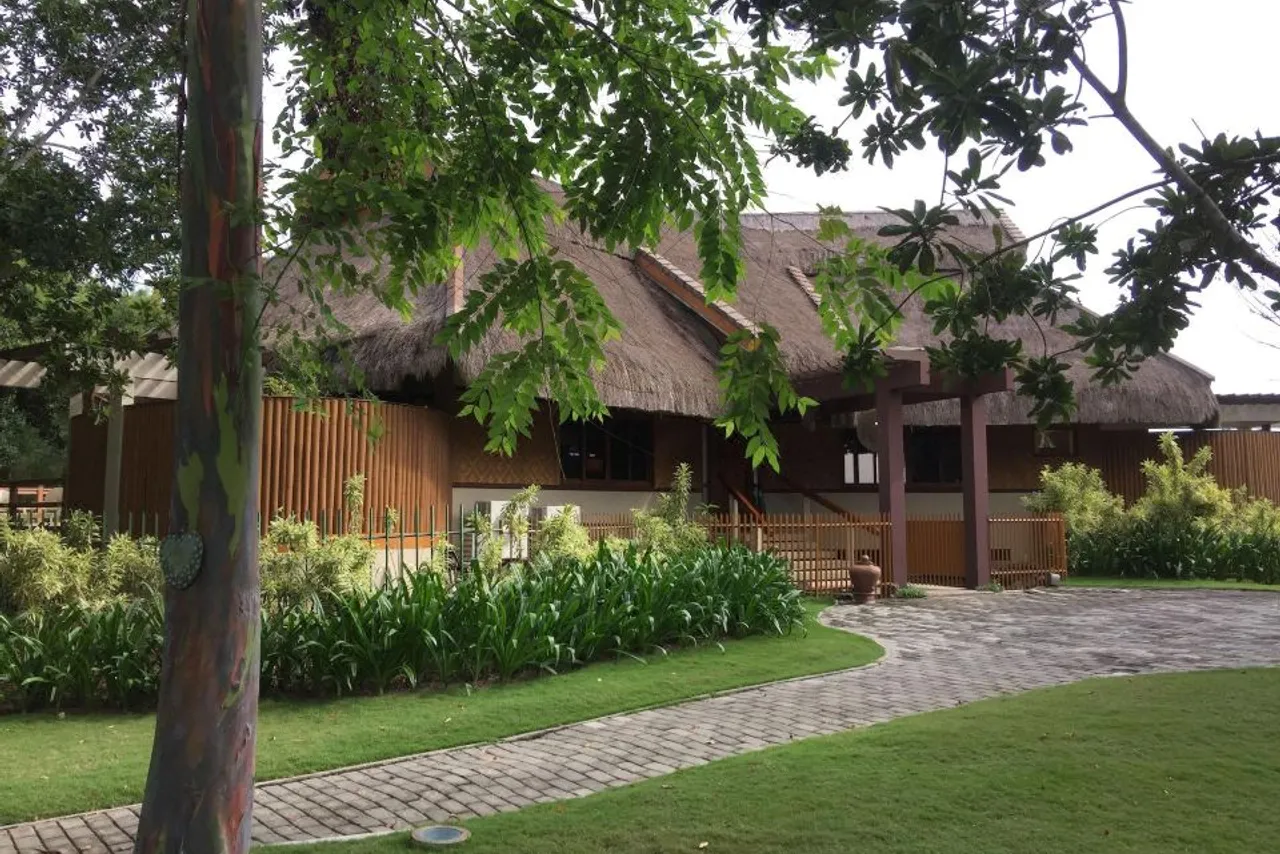 Eskaya Beach Resort and Spa — ภาพห้องพักและบรรยากาศ