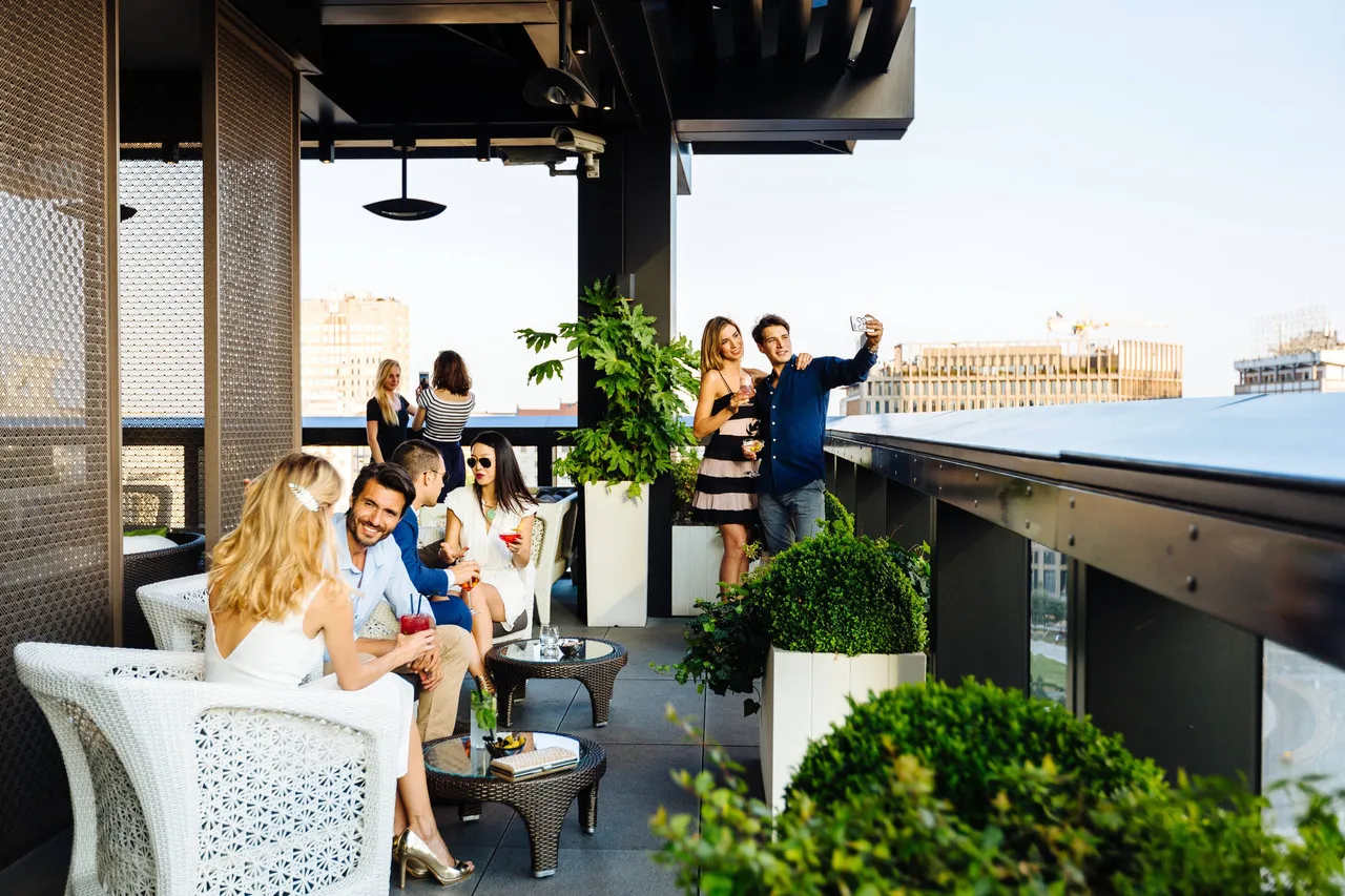 Excelsior Hotel Gallia, a Luxury Collection Hotel, Milan — rooms and atmosphere