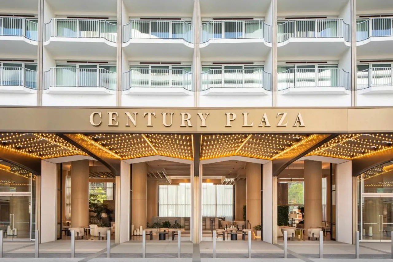 Fairmont Century Plaza — โรงแรมในลอสแอนเจลิส