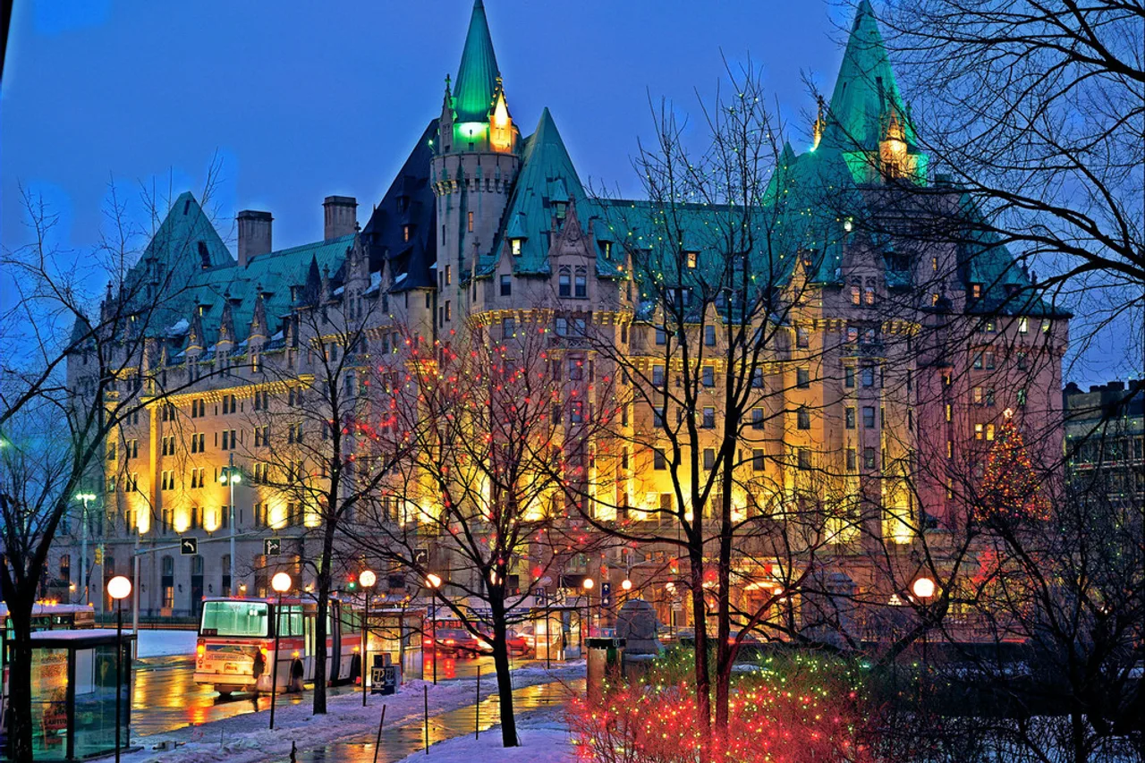 Fairmont Chateau Laurier — rooms and atmosphere