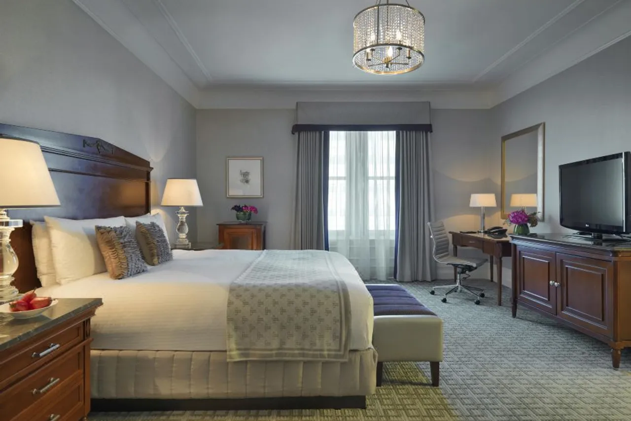 Fairmont Copley Plaza — โรงแรมในบอสตัน