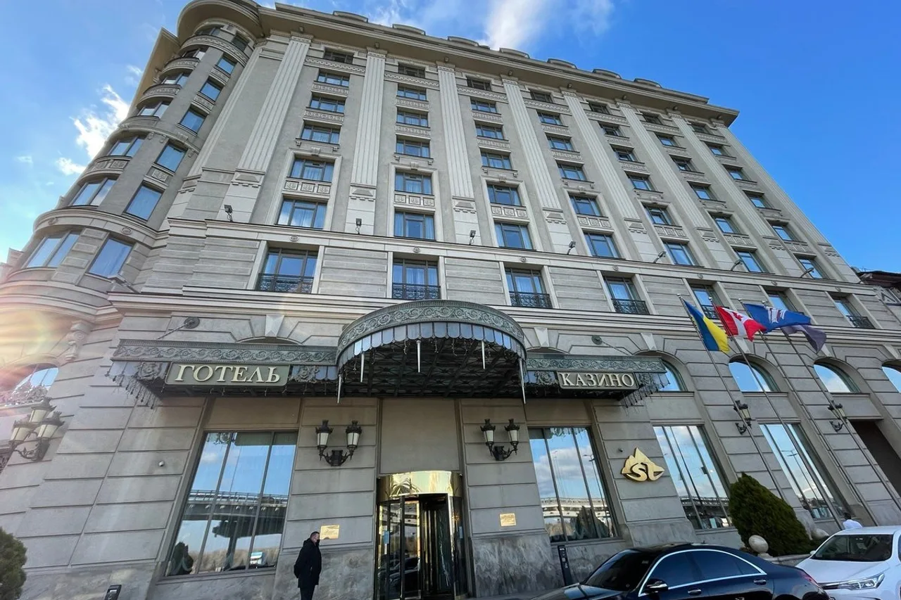 Fairmont Grand Hotel Kyiv — โรงแรมในเคียฟ