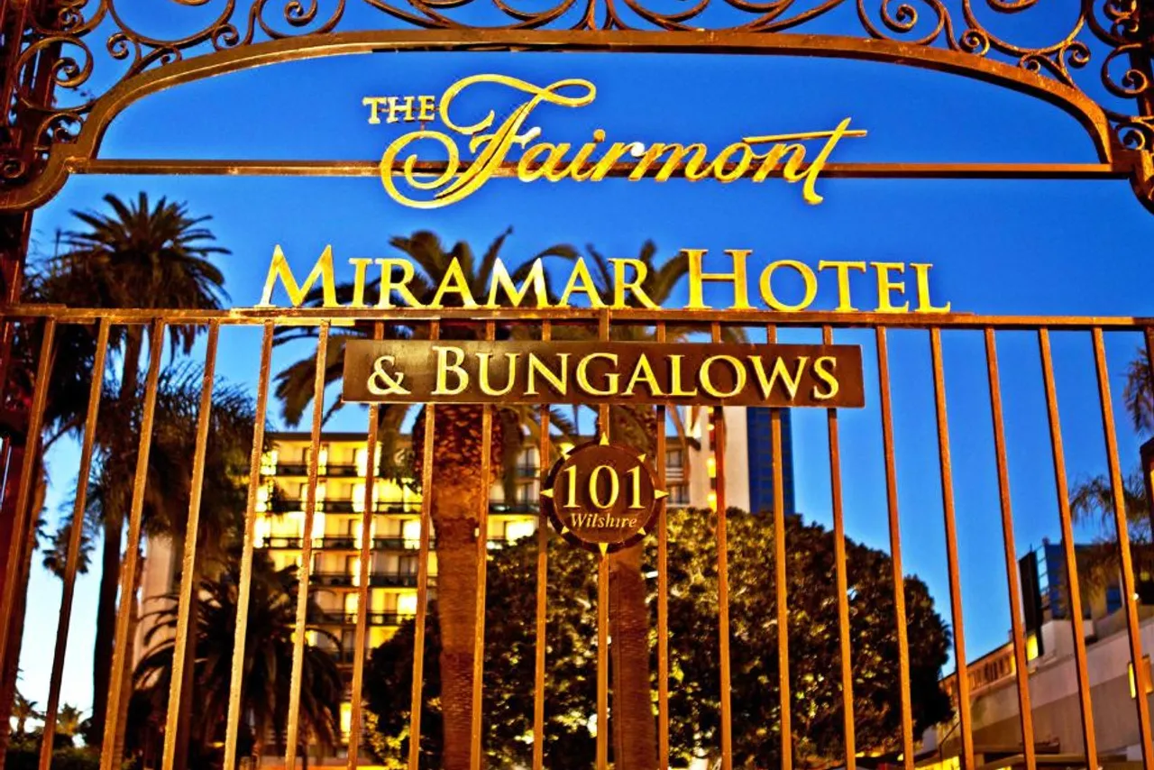 Fairmont Miramar Hotel & Bungalows — โรงแรมในลอสแอนเจลิส