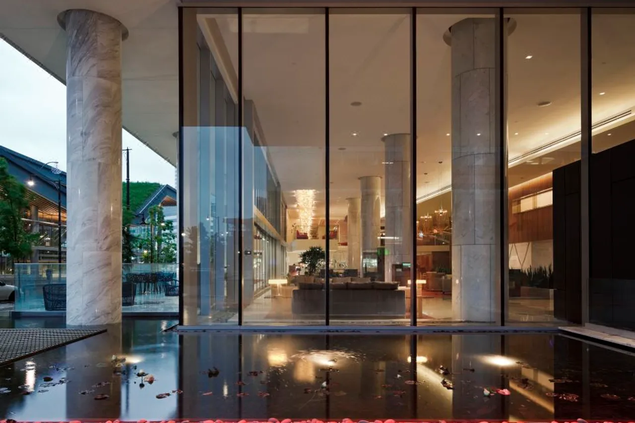 Fairmont Pacific Rim — rooms and atmosphere
