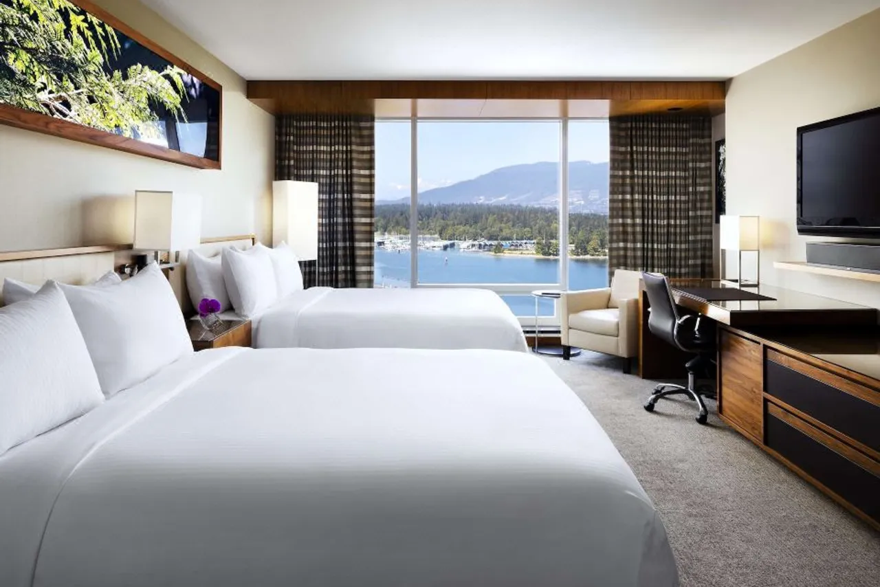 Fairmont Pacific Rim — rooms and atmosphere
