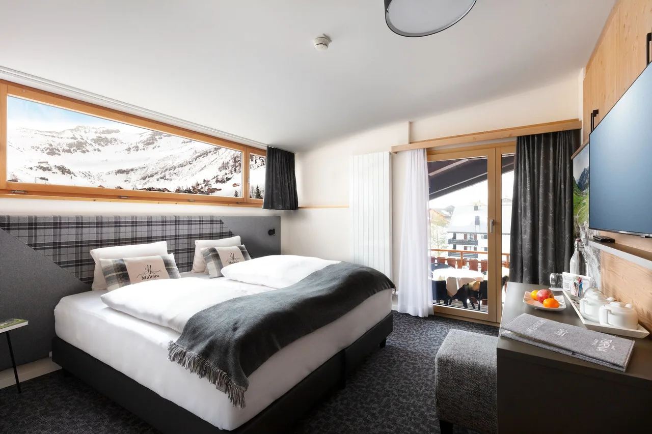 Familien & Sporthotel Turna Malbun — ภาพห้องพักและบรรยากาศ