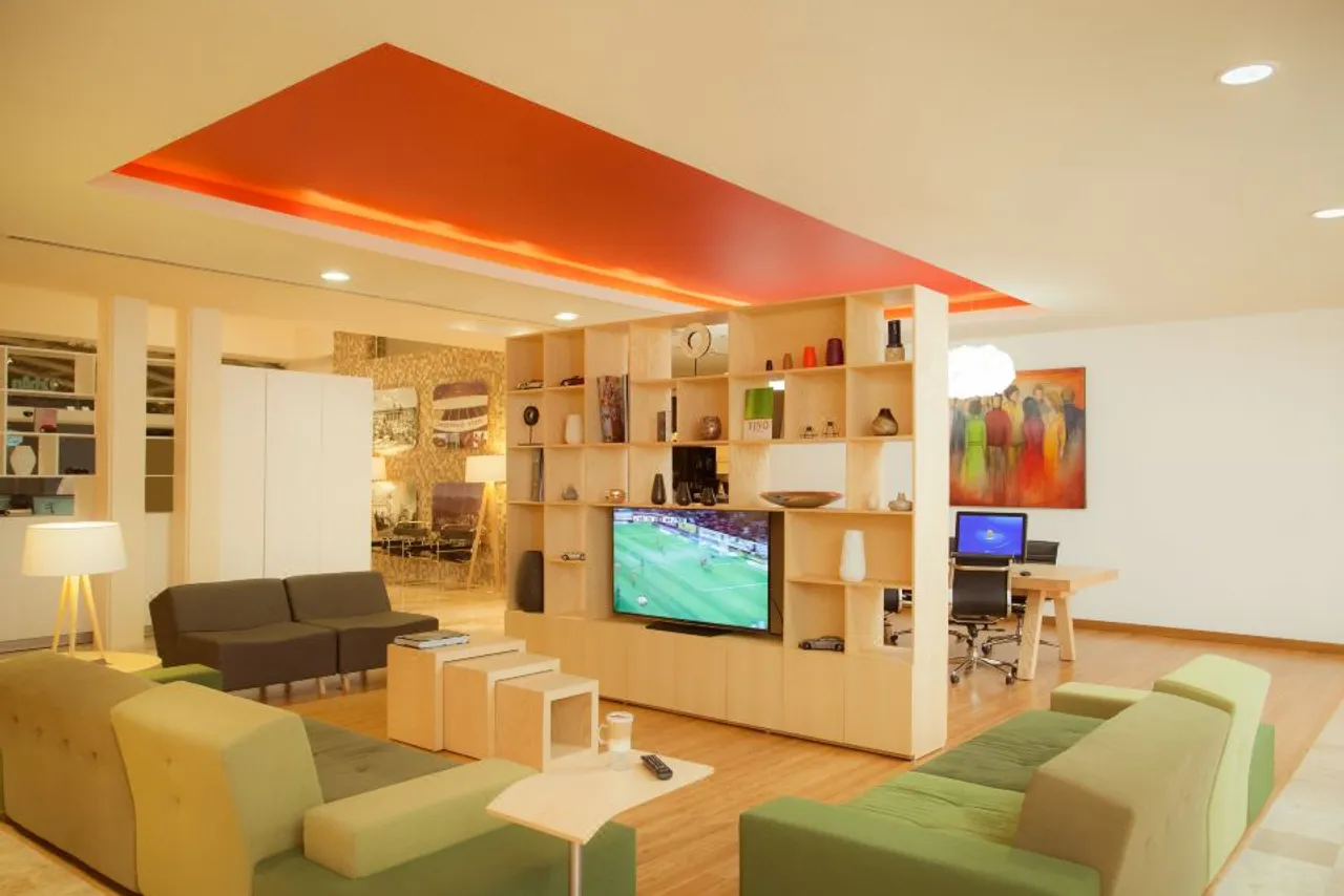 Fiesta Inn Monterrey Fundidora — ภาพห้องพักและบรรยากาศ