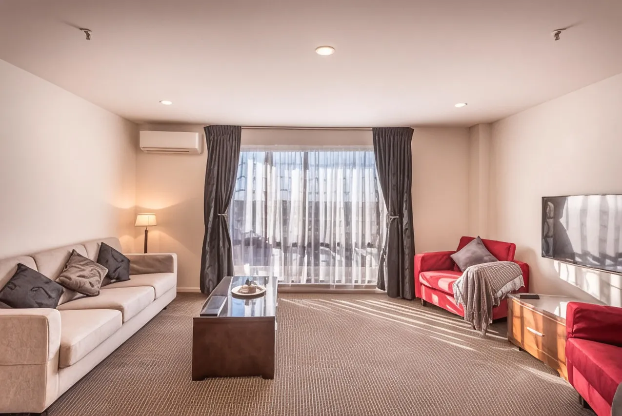 Fino Hotel & Suites — rooms and atmosphere