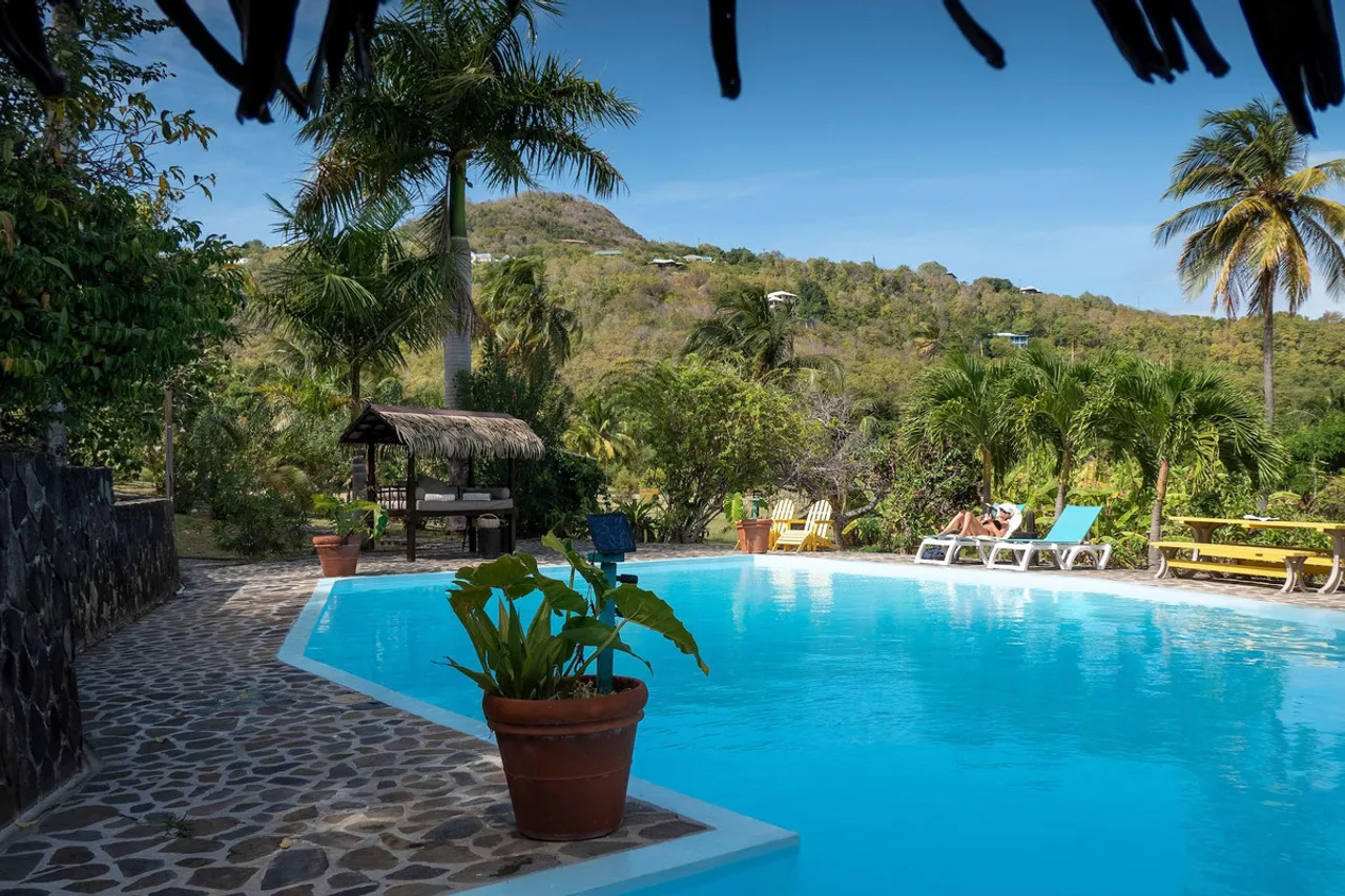 6 โรงแรมน่าพักใน Bequia เซนต์วินเซนต์และเกรนาดีนส์ — ที่พักเกาะสวรรค์สายเรือใบ