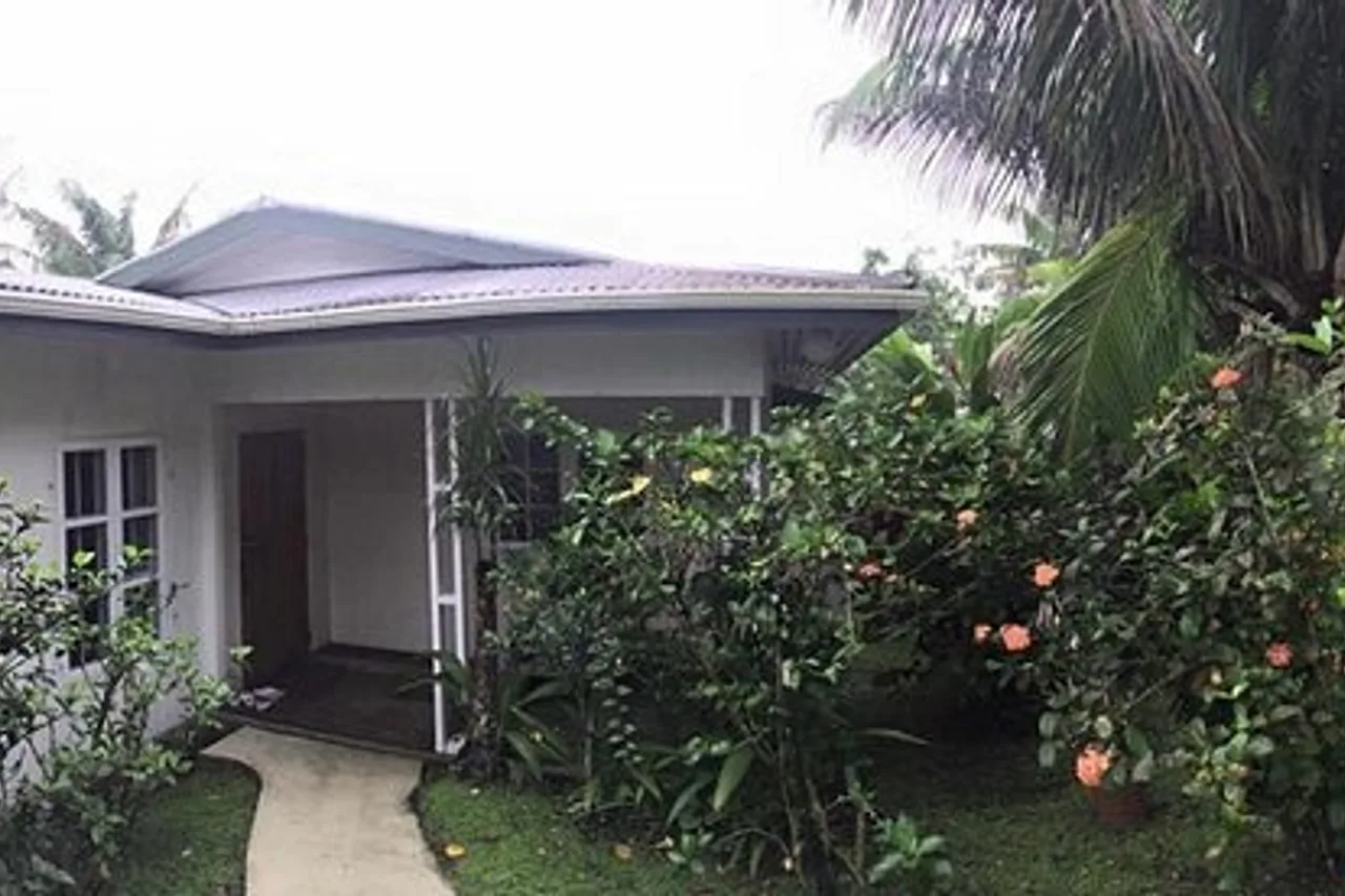 Five Princes Hotel — ภาพห้องพักและบรรยากาศ