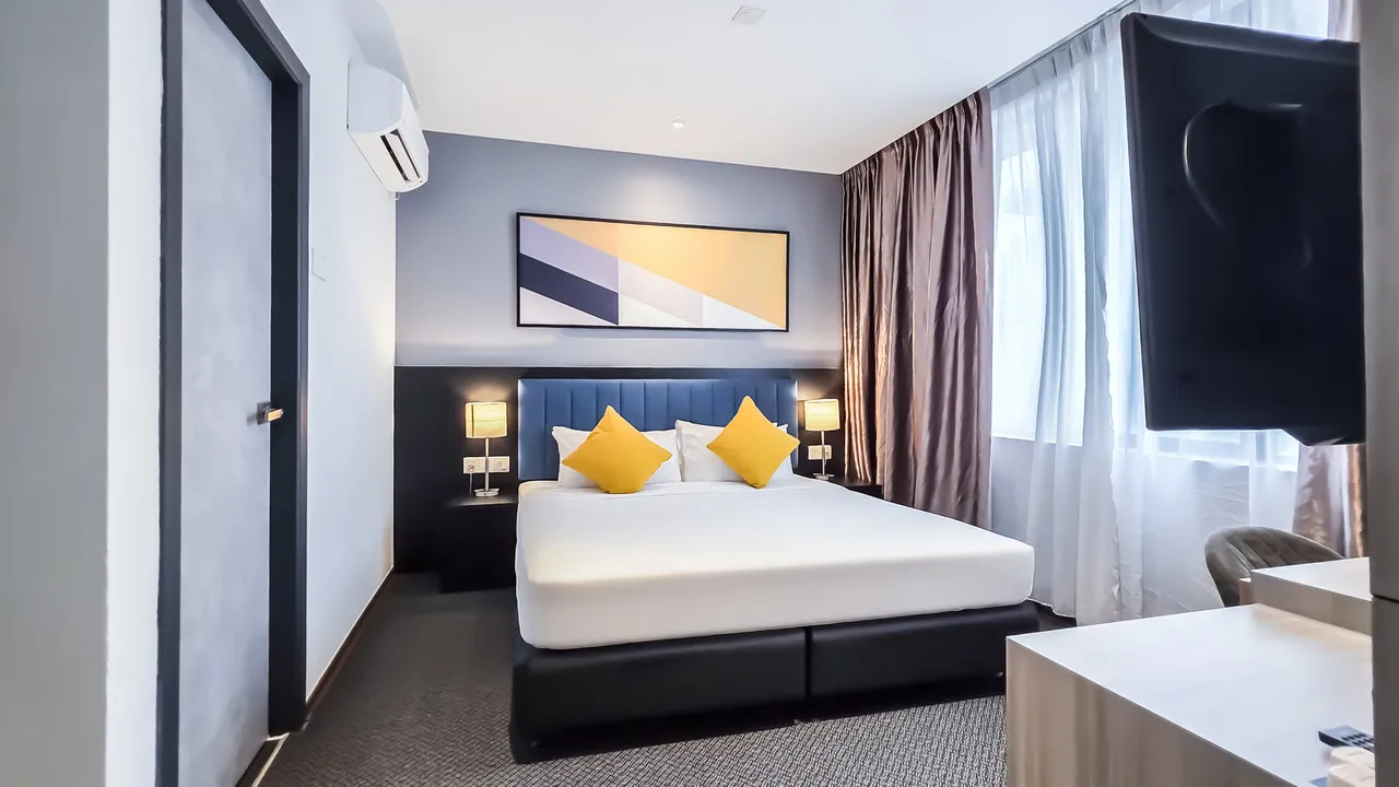 Fives Hotel Johor Bahru City Centre — rooms and atmosphere