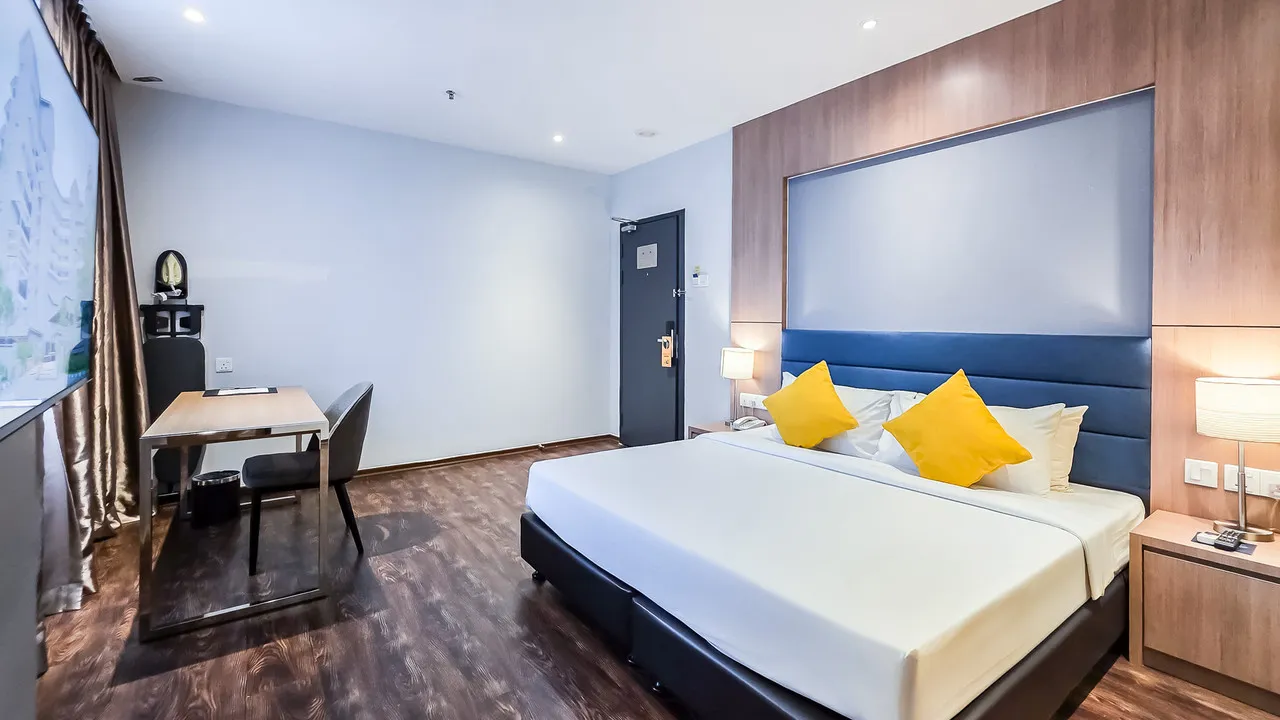 Fives Hotel Johor Bahru City Centre — rooms and atmosphere