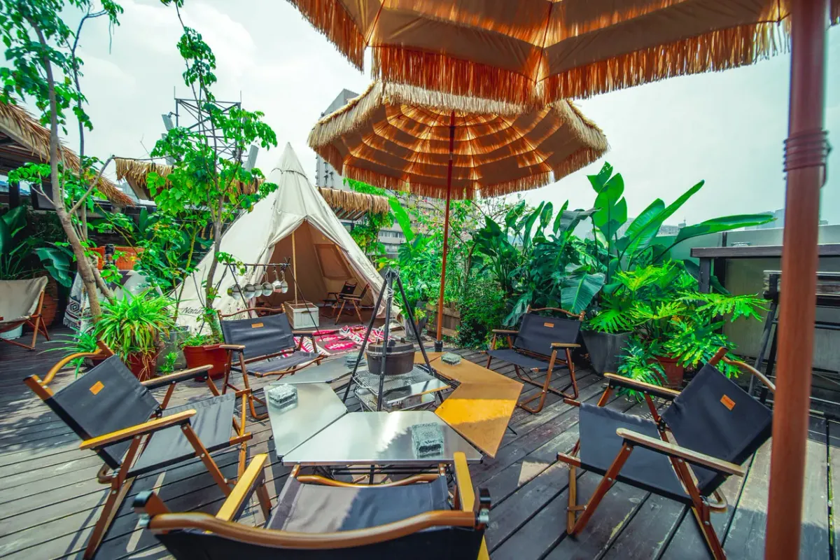 Flipflop Hostel Chengdu — rooms and atmosphere