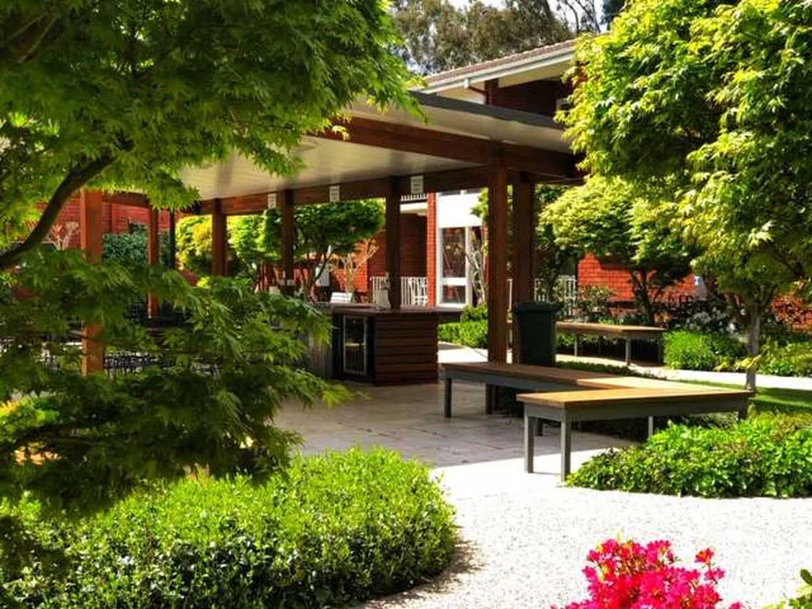 Forrest Hotel & Apartments — rooms and atmosphere