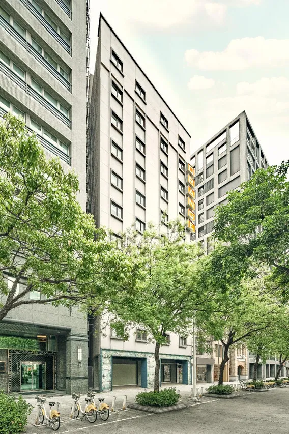 Orange Hotel - Ximen, Taipei — rooms and atmosphere