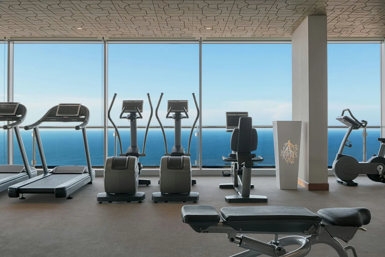 Four Points by Sheraton Oran — ภาพห้องพักและบรรยากาศ