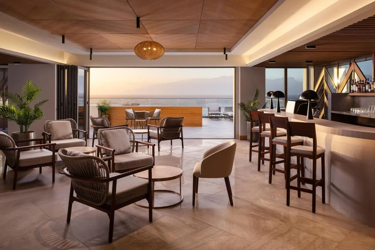 Four Points by Sheraton São Vicente Resort — ภาพห้องพักและบรรยากาศ
