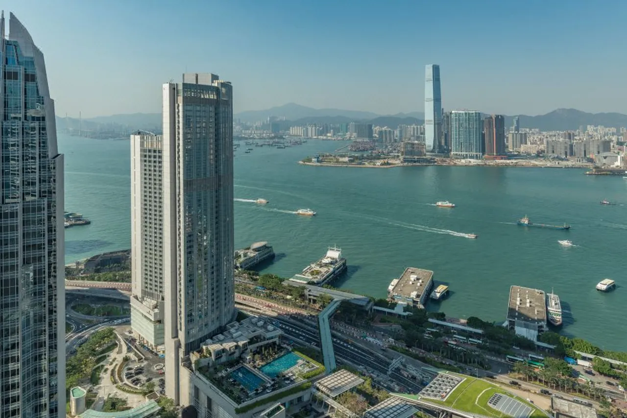 Four Seasons Hotel Hong Kong — โรงแรมในเซ็นทรัล