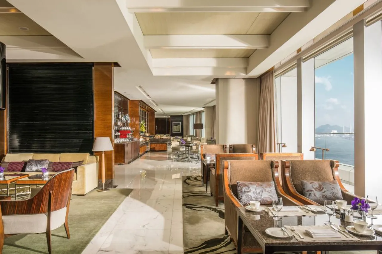 Four Seasons Hotel Hong Kong — ภาพห้องพักและบรรยากาศ