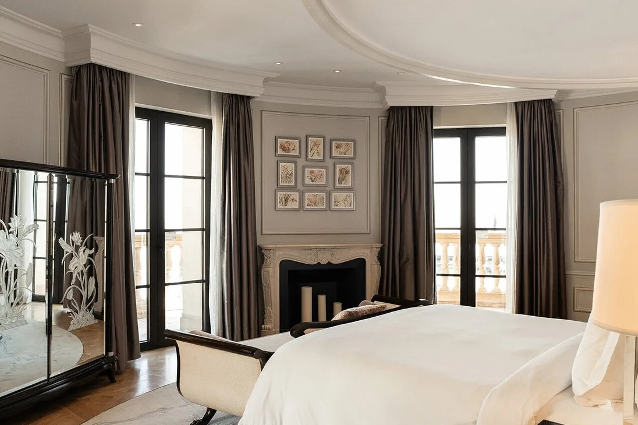 Four Seasons Hotel Baku — rooms and atmosphere