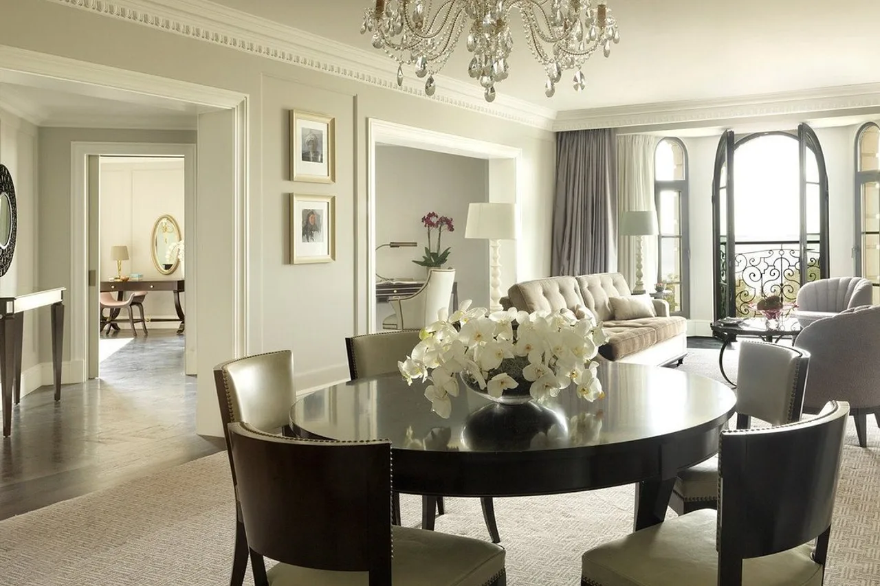 Four Seasons Hotel Baku — rooms and atmosphere