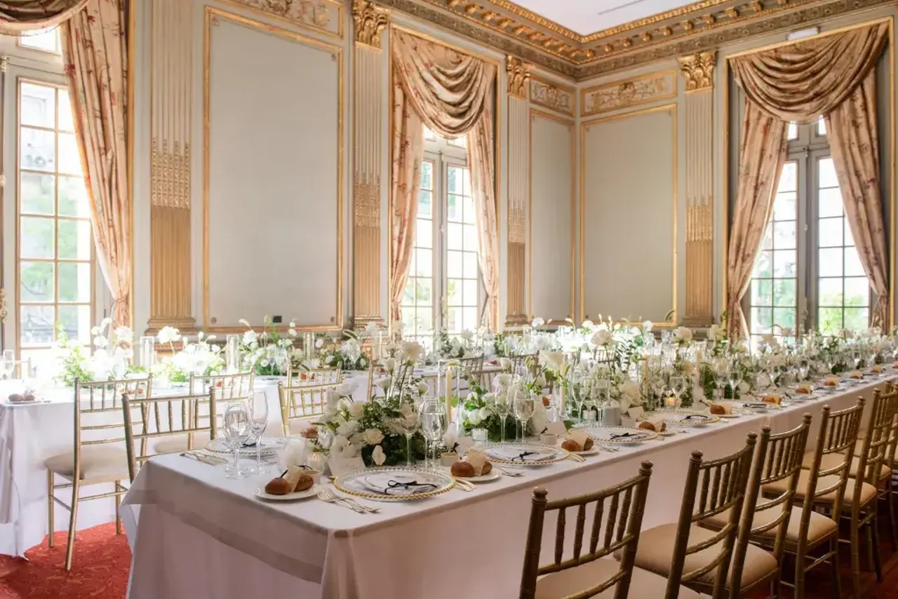 Four Seasons Hotel Buenos Aires — rooms and atmosphere
