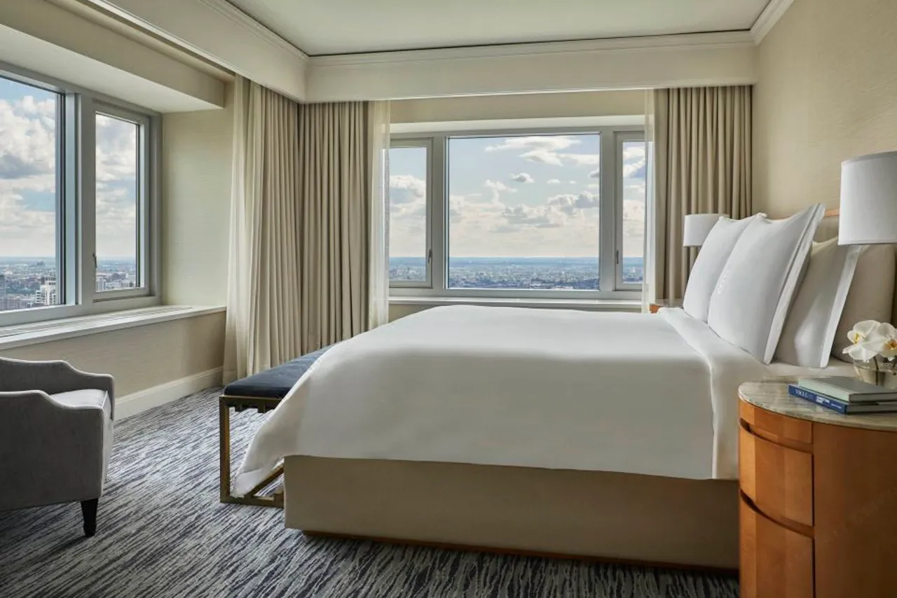 Four Seasons Hotel Chicago — ภาพห้องพักและบรรยากาศ