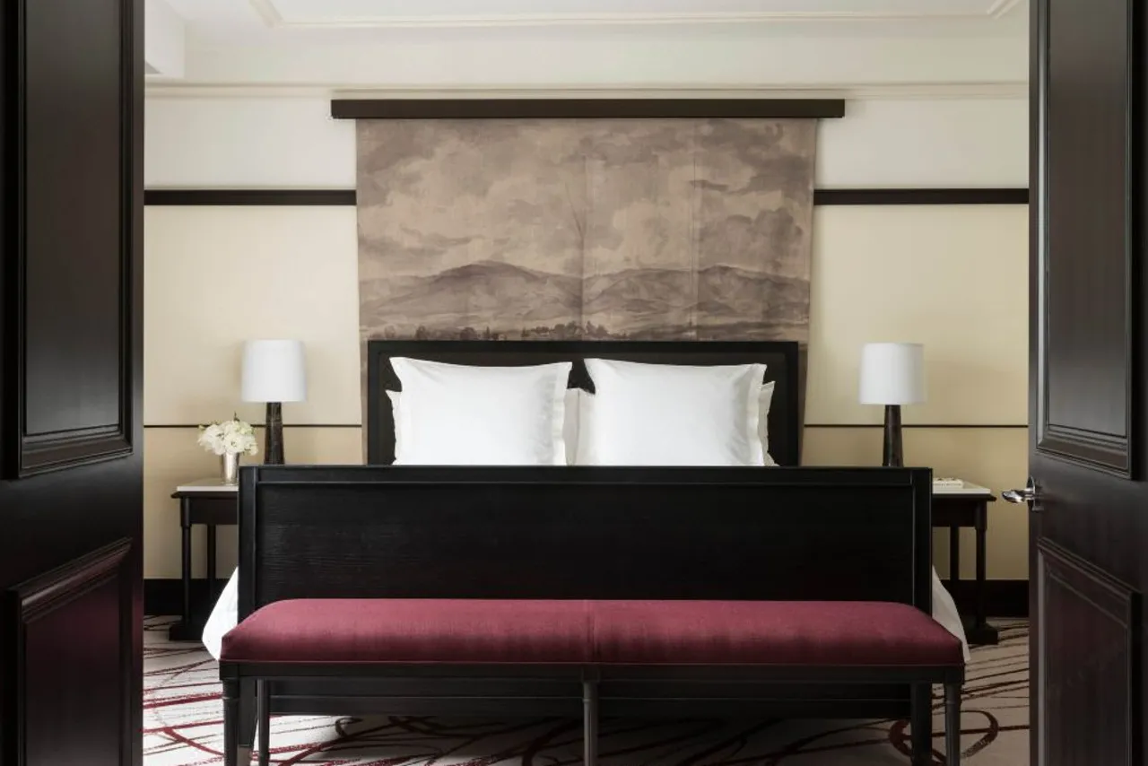 Four Seasons Hotel Mexico City — rooms and atmosphere