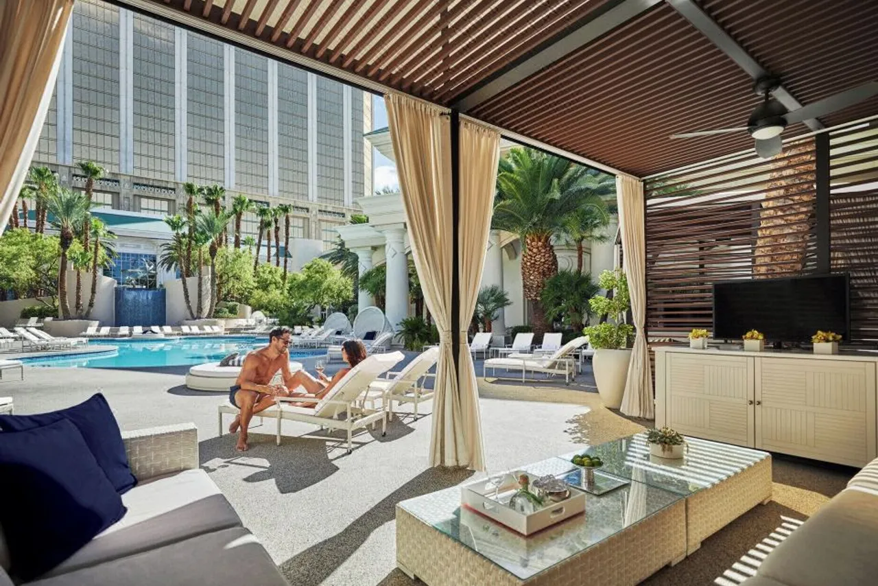 Four Seasons Hotel Las Vegas — ภาพห้องพักและบรรยากาศ