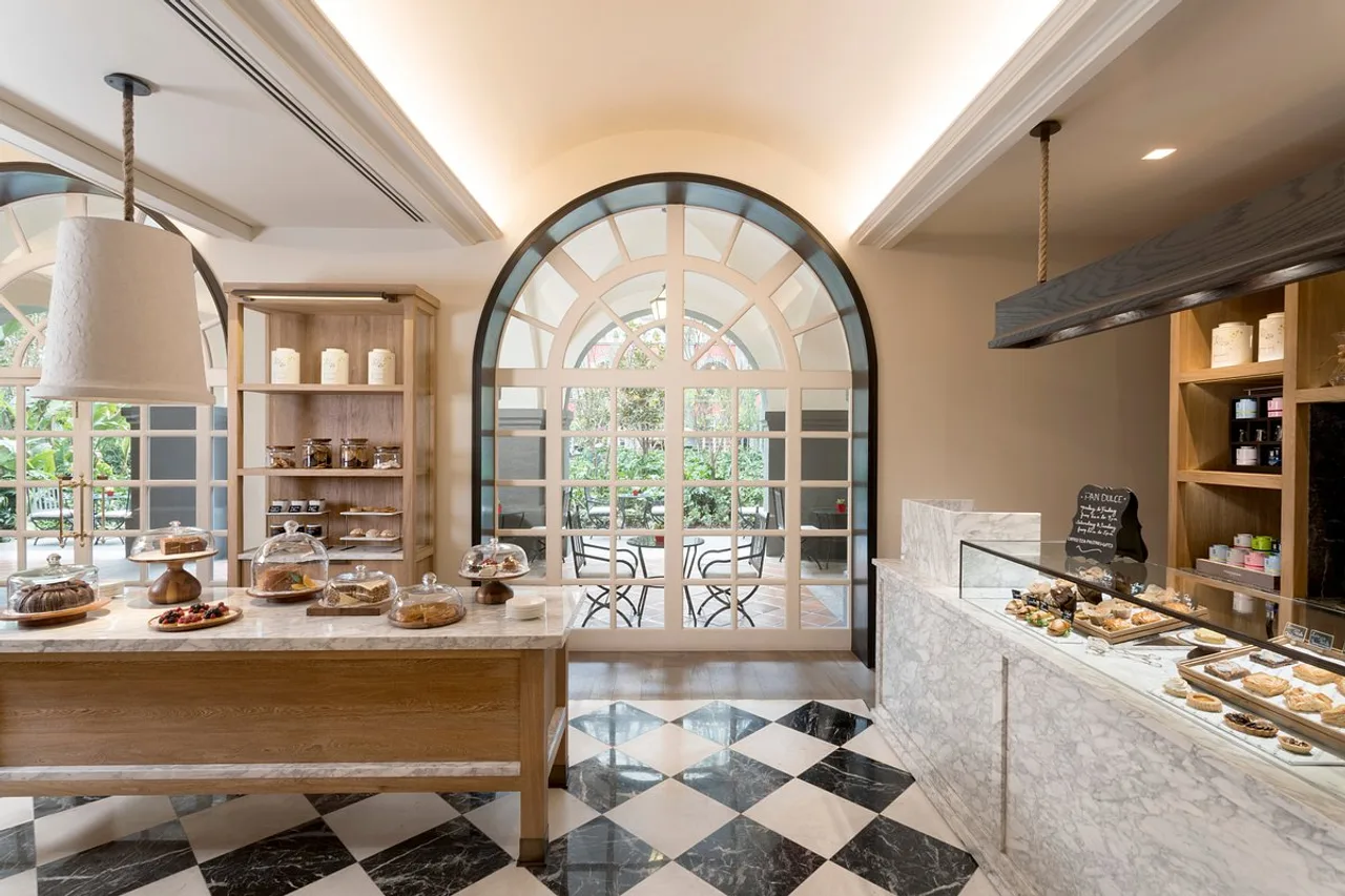 Four Seasons Hotel Mexico City — rooms and atmosphere