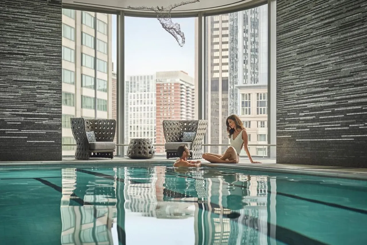 Four Seasons Hotel One Dalton Street, Boston — ภาพห้องพักและบรรยากาศ
