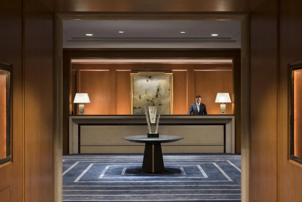 Four Seasons Hotel San Francisco — ภาพห้องพักและบรรยากาศ