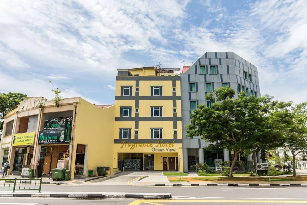 Fragrance Hotel - Ocean View — โรงแรมในจูร่ง