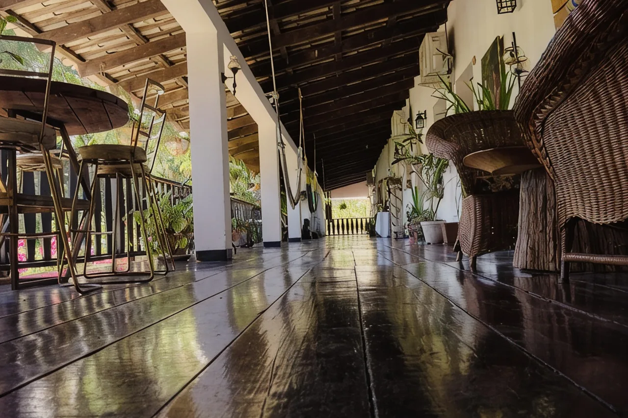 Garden Hotel — ภาพห้องพักและบรรยากาศ