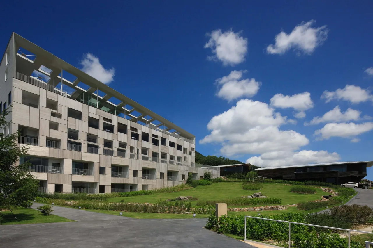 10 โรงแรมนางาซากิน่าพักที่สุด — Mt Inasa · Glover Garden · Dejima (รีวิว 2026)