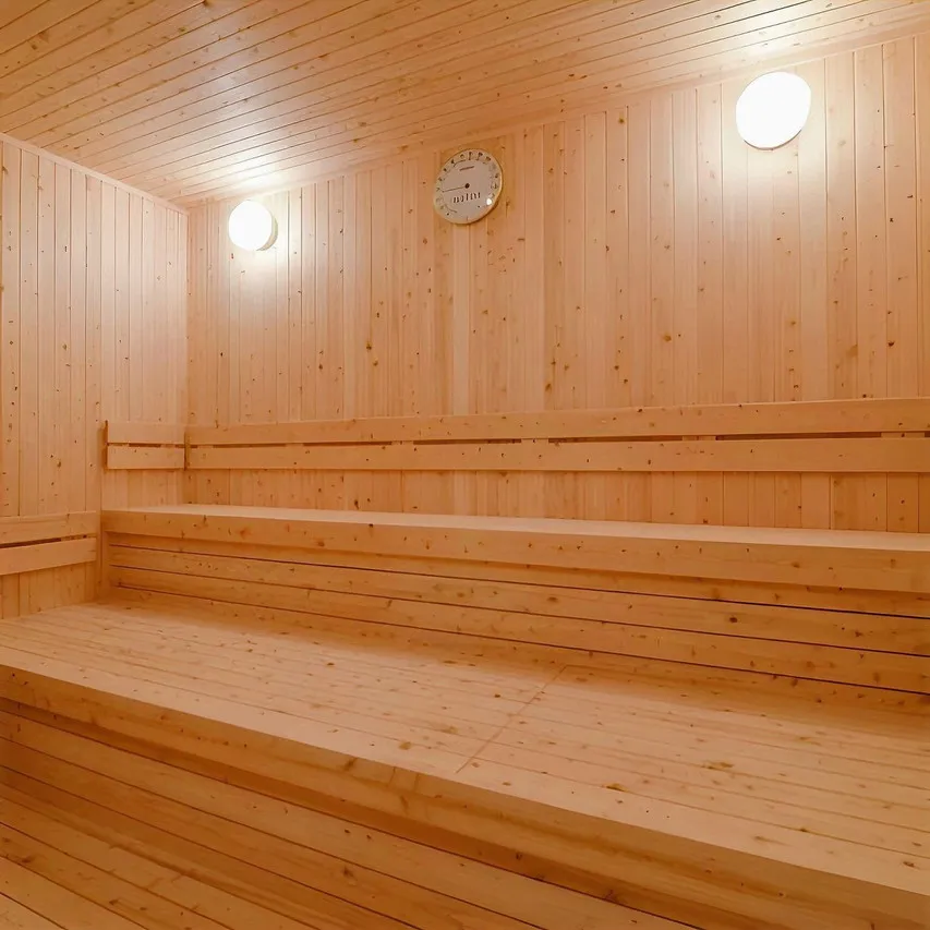 Gardens Cabin — rooms and atmosphere