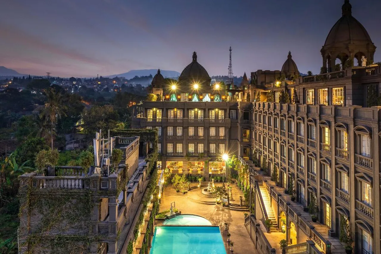 GH Universal Hotel Bandung — โรงแรมในบันดุง