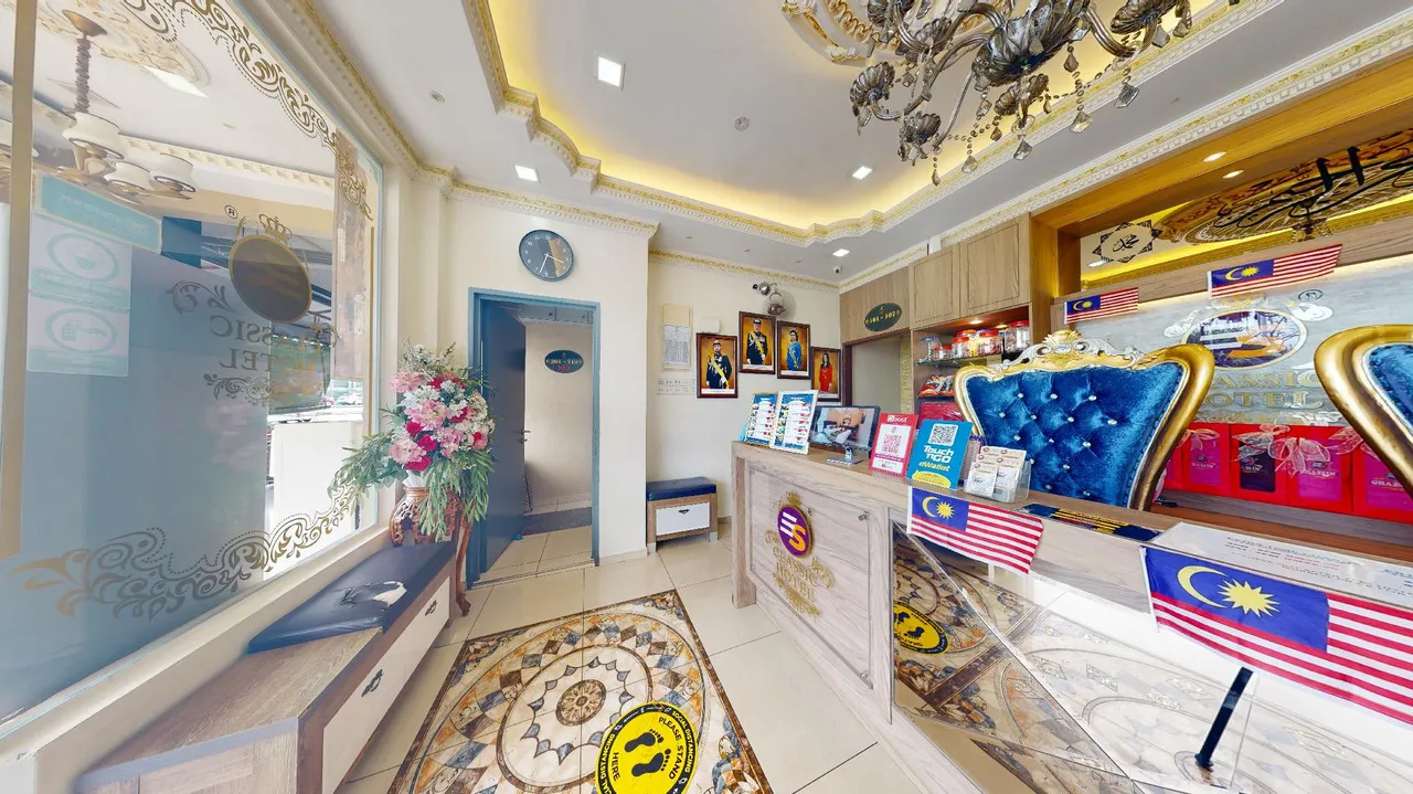 Ghazrin's Classic Hotel — rooms and atmosphere