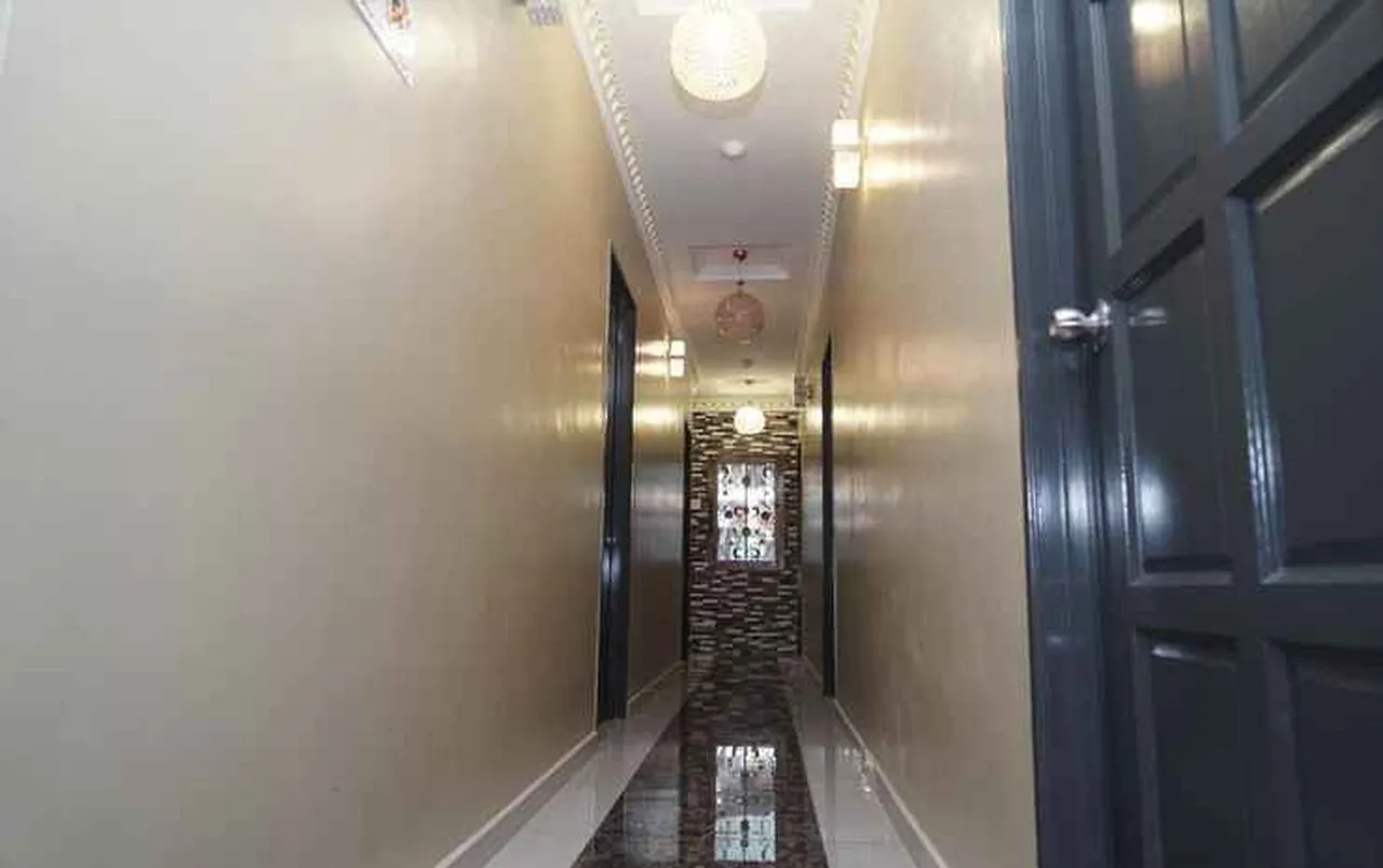 Ghazrin's Classic Hotel — rooms and atmosphere