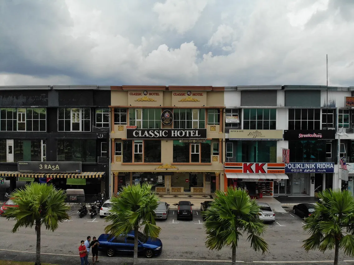 Ghazrin's Classic Hotel — rooms and atmosphere