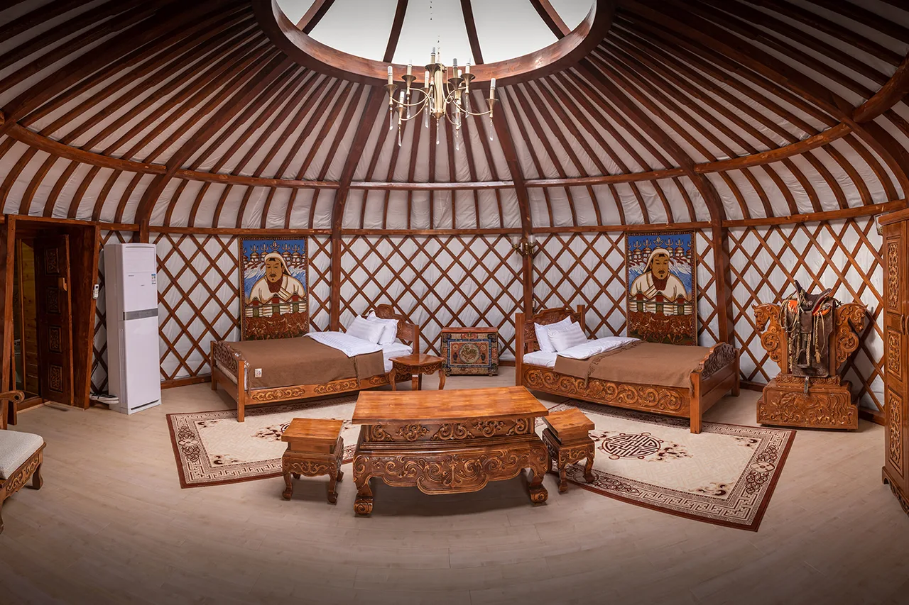 Gobi Nomad Lodge — ภาพห้องพักและบรรยากาศ