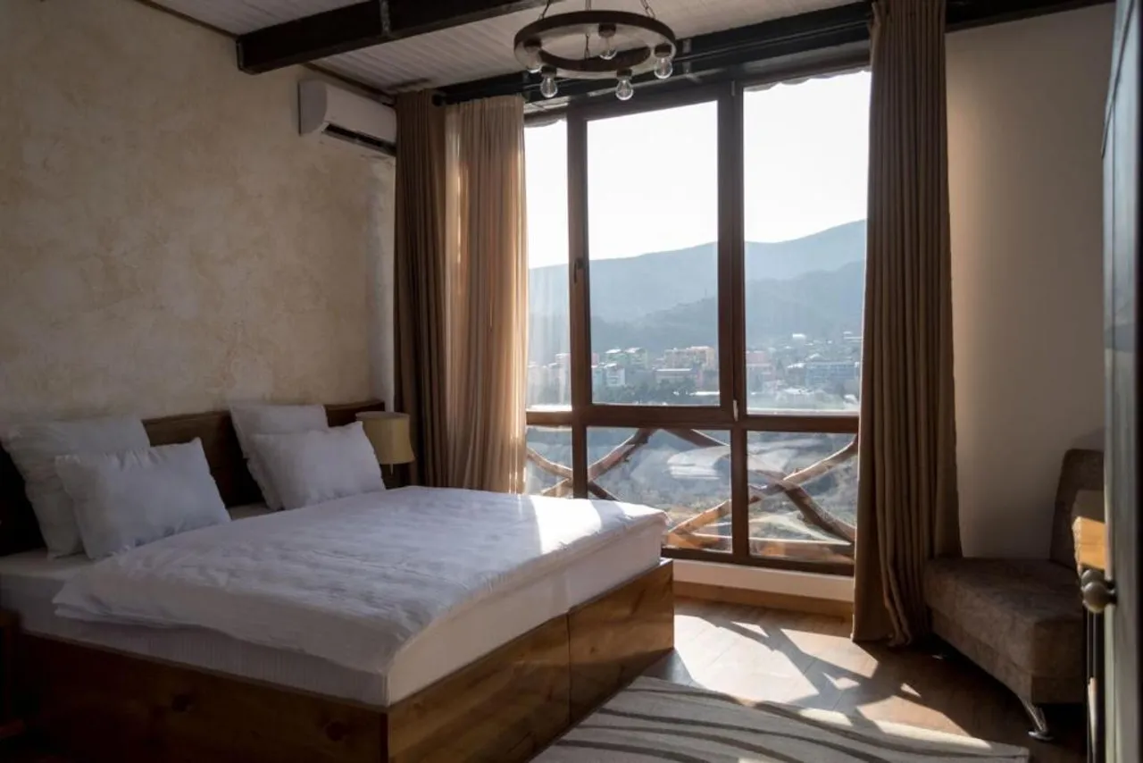 Golden Fleece — ภาพห้องพักและบรรยากาศ