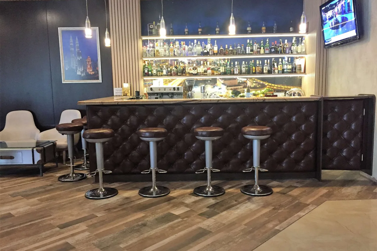 Golden Tulip Varna — ภาพห้องพักและบรรยากาศ
