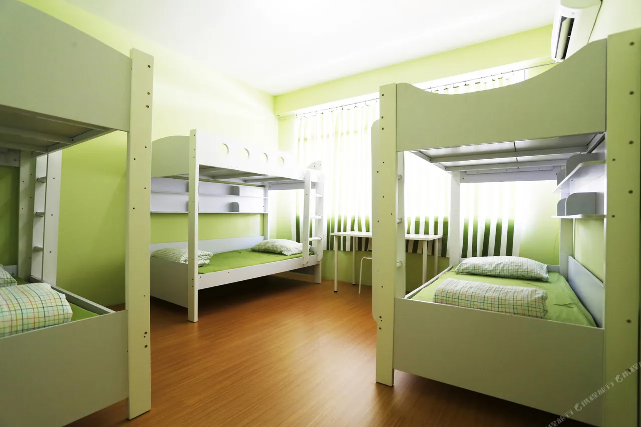 Good View Lodge — rooms and atmosphere