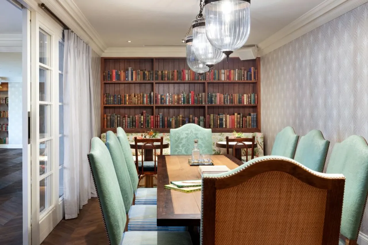 Graduate by Hilton Cambridge — ภาพห้องพักและบรรยากาศ