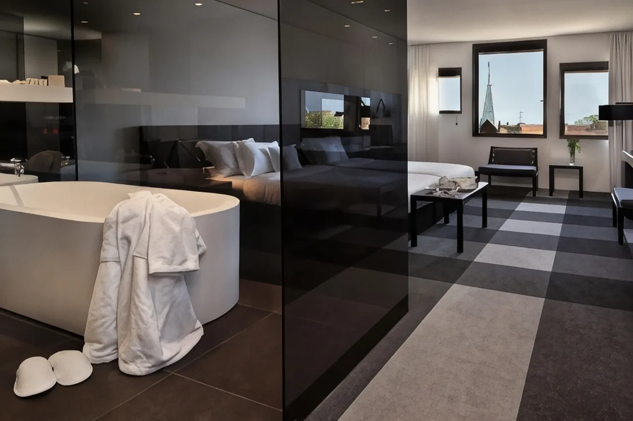 Graffit Gallery Design Hotel — ภาพห้องพักและบรรยากาศ