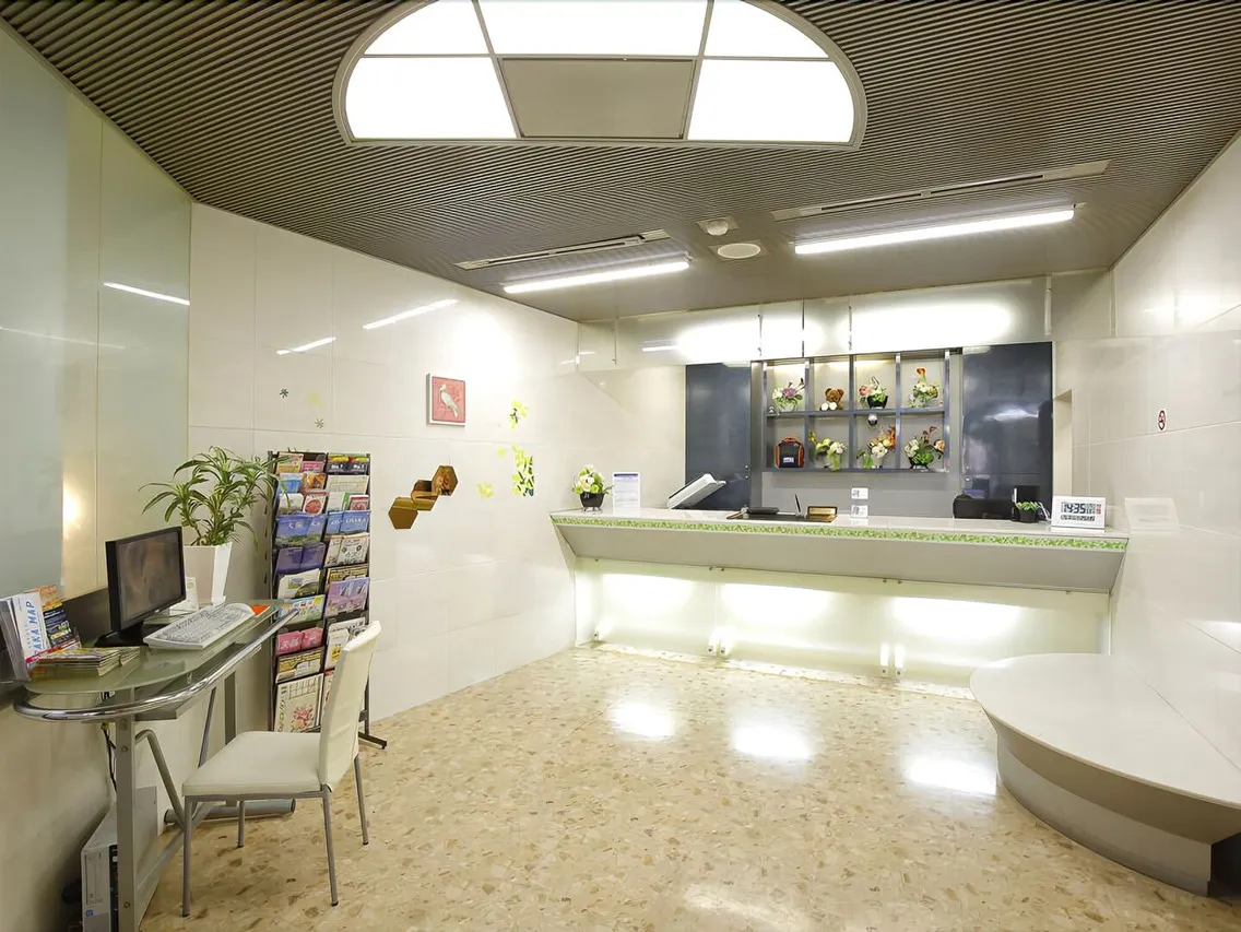 Grampus Inn Osaka — rooms and atmosphere