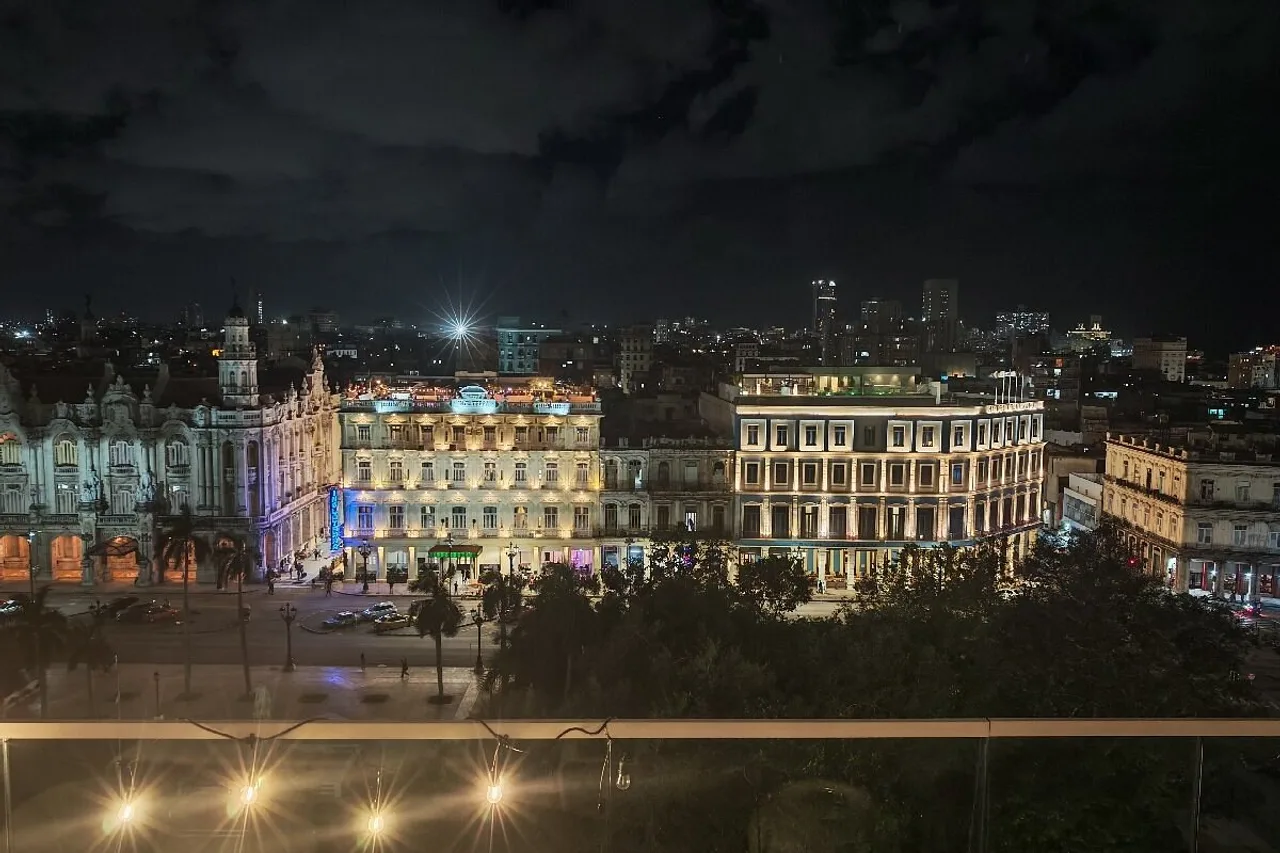 Gran Hotel Manzana Kempinski La Habana — rooms and atmosphere