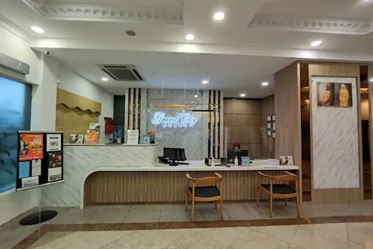 Grand City Hotel — ภาพห้องพักและบรรยากาศ