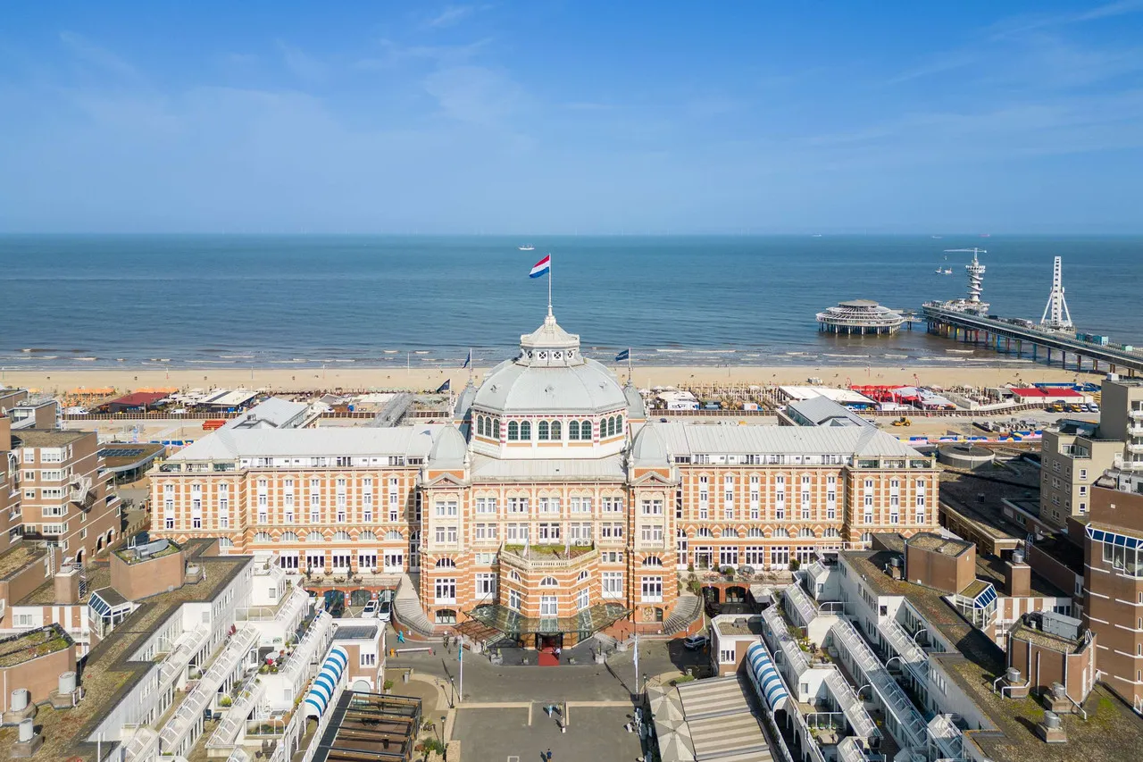 Grand Hotel Amrath Kurhaus The Hague Scheveningen — rooms and atmosphere
